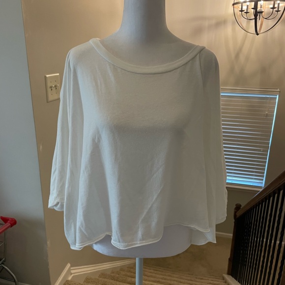 Shop Talulah Circuit Crop Top - Picture 1 of 3